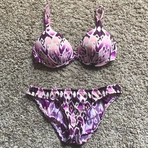 Venus Ikat pattern bikini set